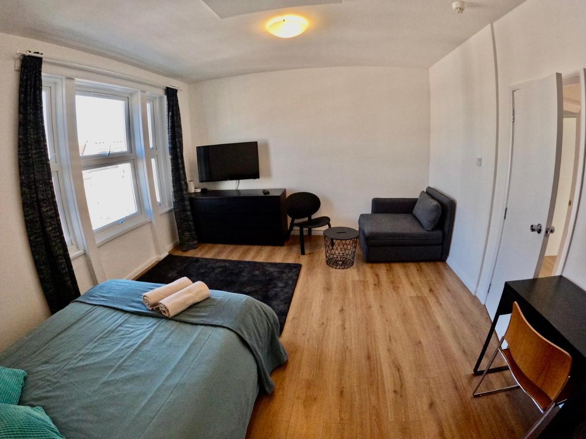 Lovely One Bedroom Flat London Eksteriør bilde