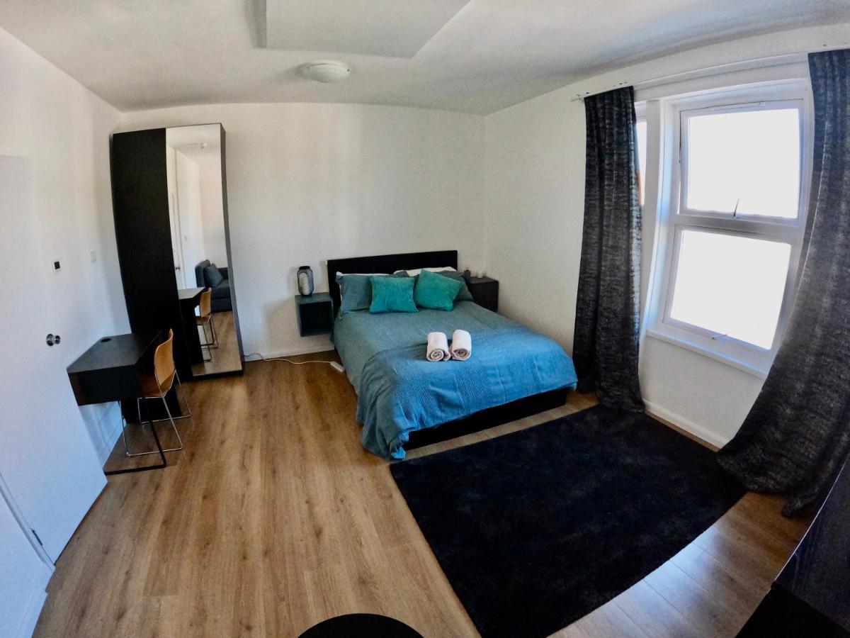 Lovely One Bedroom Flat London Eksteriør bilde